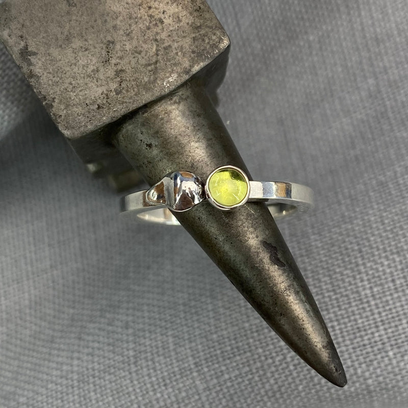 7.75 Square Stacker with Peridot