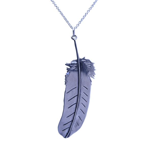 Line Feather Pendant Left-sweeping