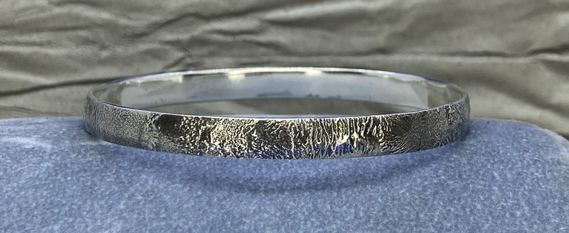 Reticulated Silver Bangle